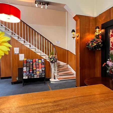 Gresham Hotel Bloomsbury Лондон Екстериор снимка