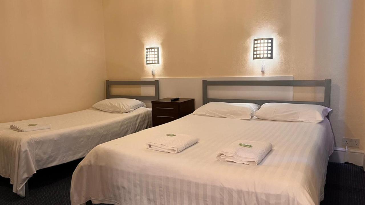 Gresham Hotel Bloomsbury Лондон Екстериор снимка