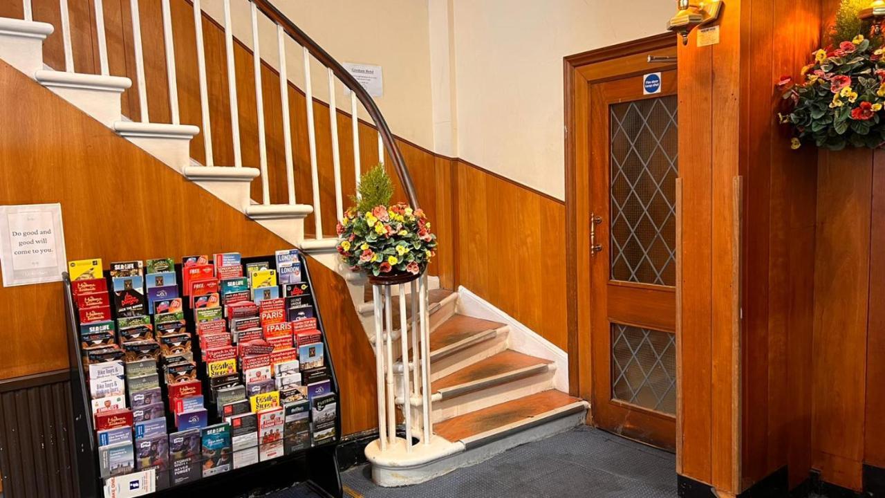 Gresham Hotel Bloomsbury Лондон Екстериор снимка