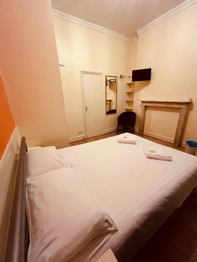 Gresham Hotel Bloomsbury Лондон Екстериор снимка