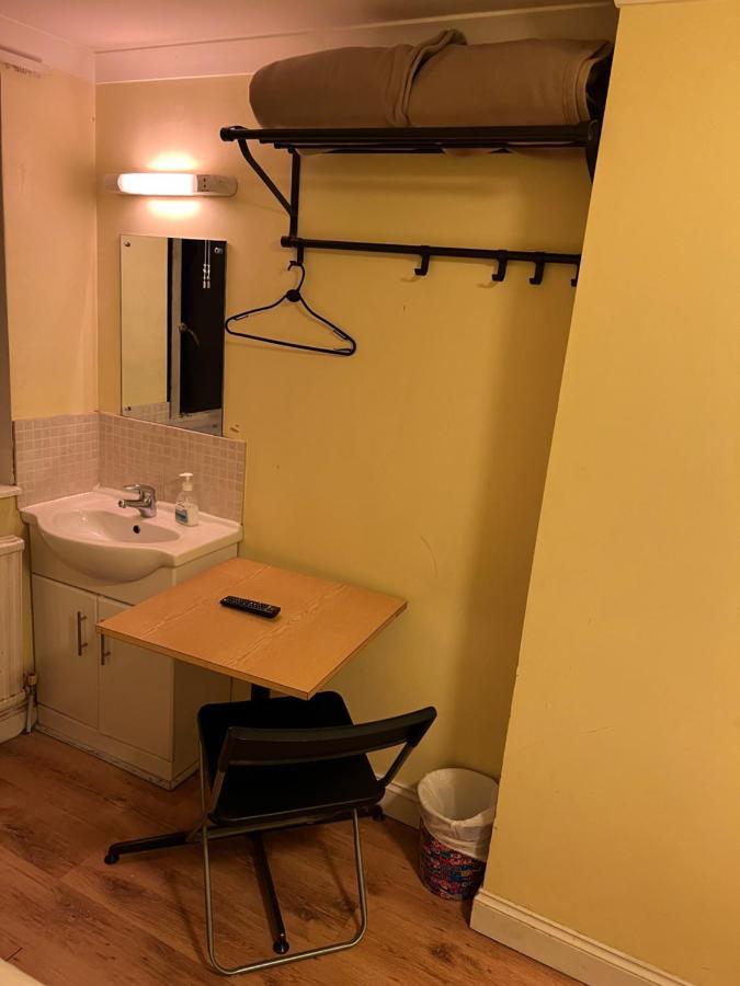 Gresham Hotel Bloomsbury Лондон Екстериор снимка